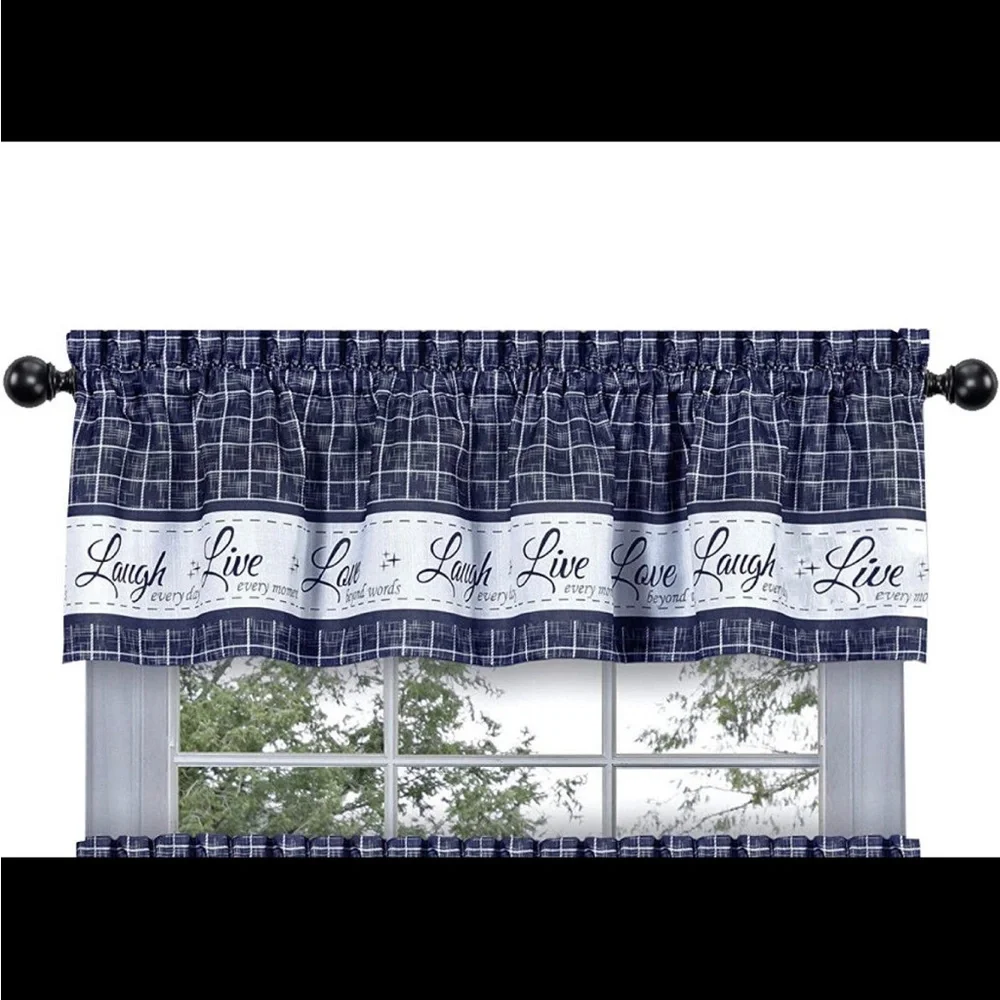 Valance - Picture 2 of 3